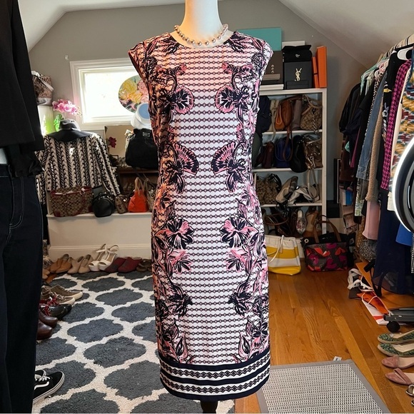 VINCE CAMUTO Crew Neck Flora Pink & Navy Stripped Stunning Dress Size 8 - Picture 5 of 9